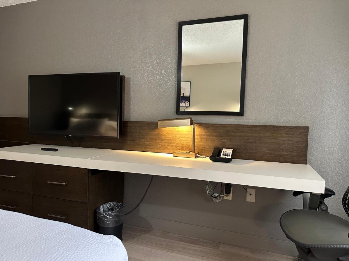 Nash Haus Hotel แนชวิลล์ ภายนอก รูปภาพ