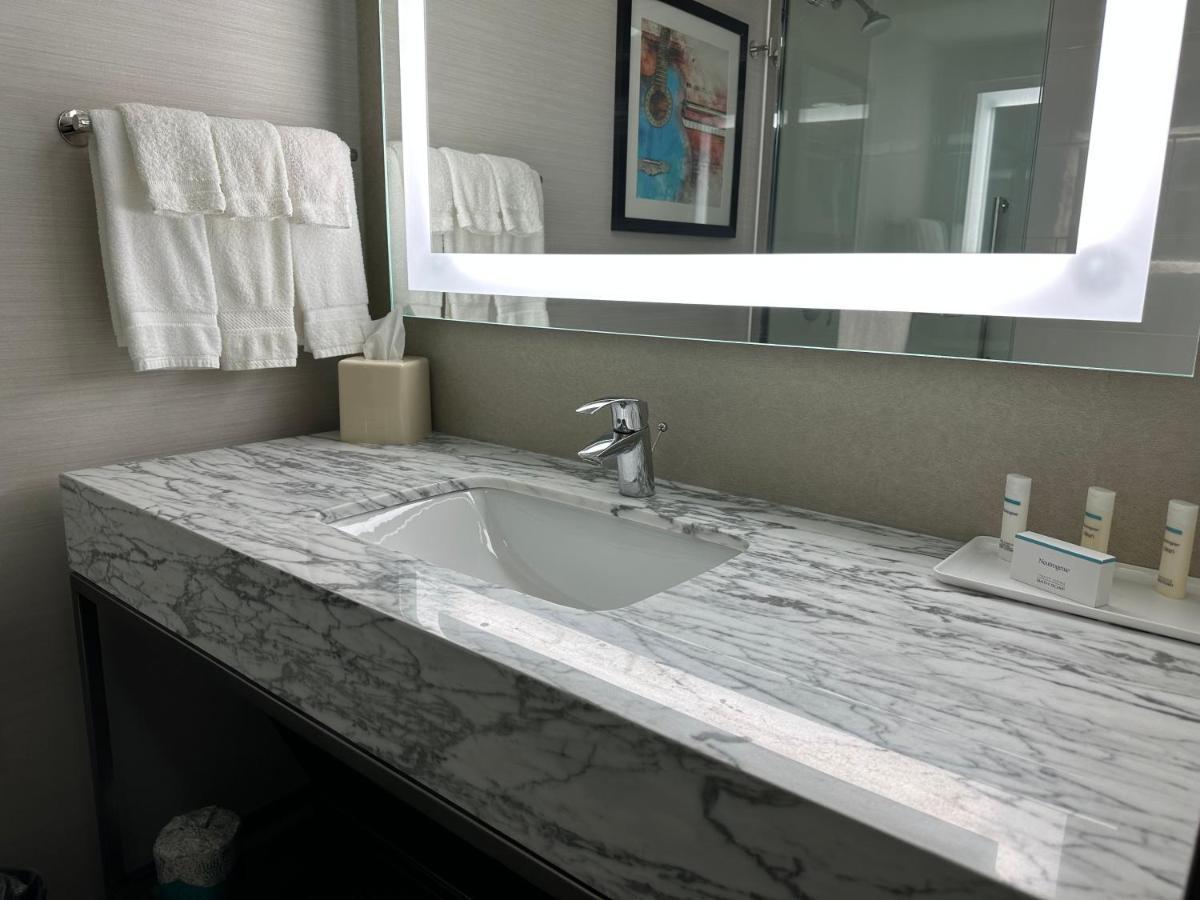 Nash Haus Hotel แนชวิลล์ ภายนอก รูปภาพ